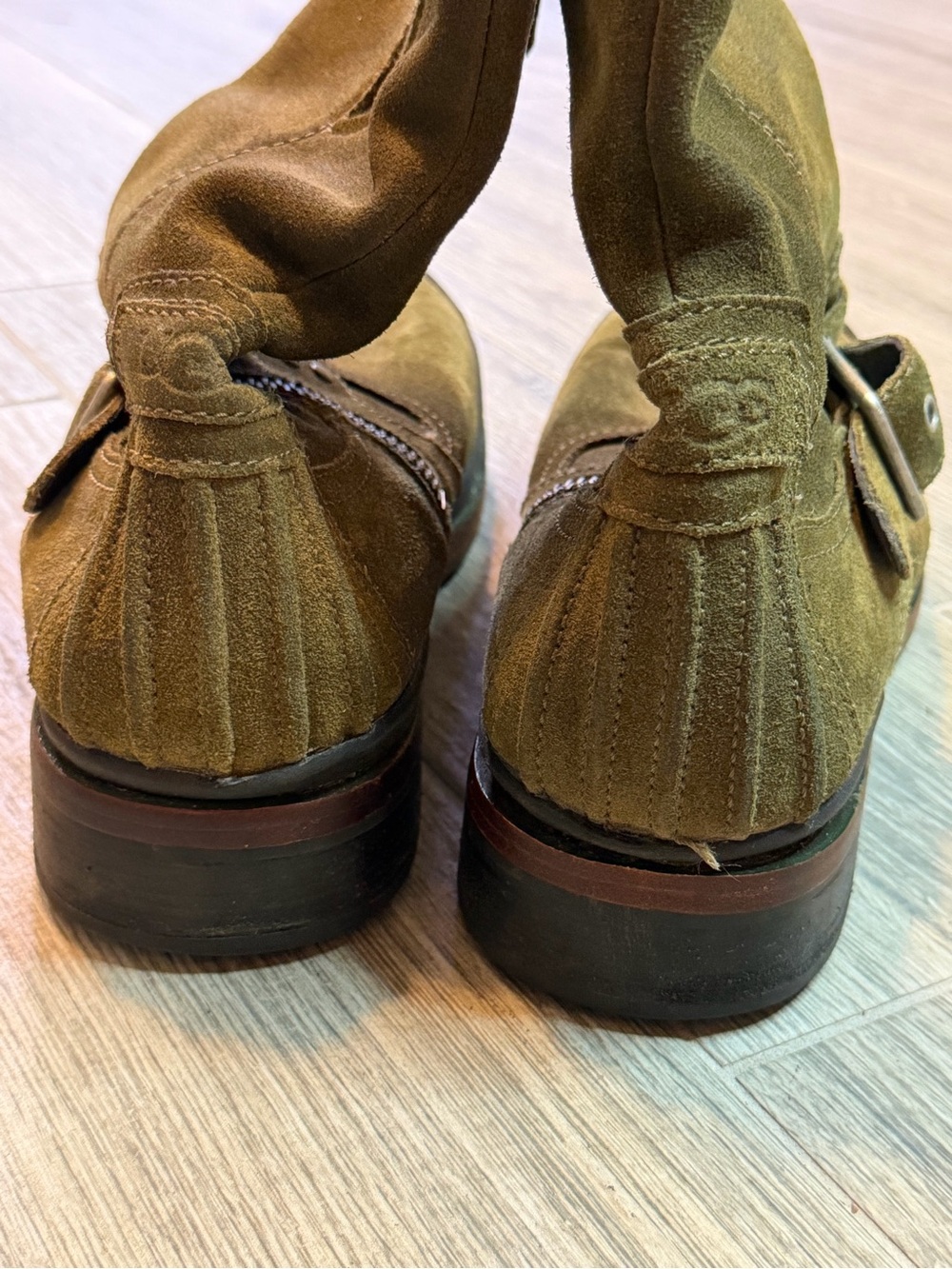 UGG Australia Men Boots Waterproof Work Winter Suede Green Black Size USA 12 - Picture 4 of 11